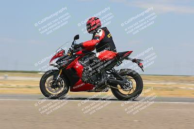 media/Sep-10-2023-Pacific Track Time (Sun) [[44210541ad]]/Group C/1240pm (Wheelie Bump)/